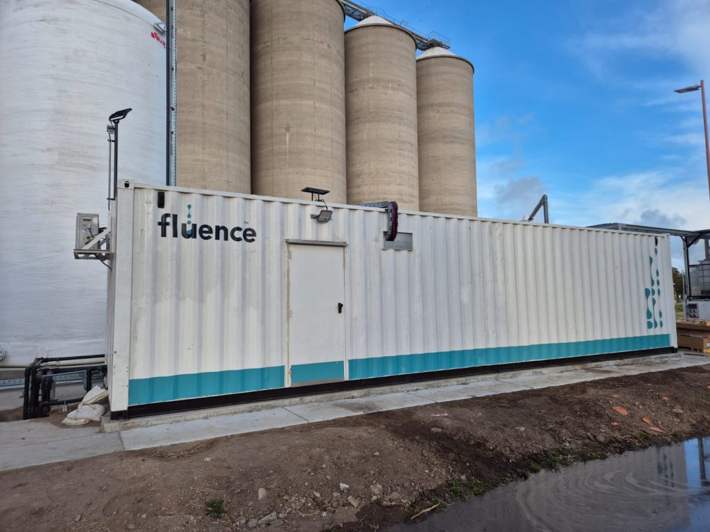 Planta de tratamiento de agua potable para procesos industriales en contenedor