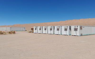 Planta de Tratamiento de Agua en Contenedores para Campamento Minero